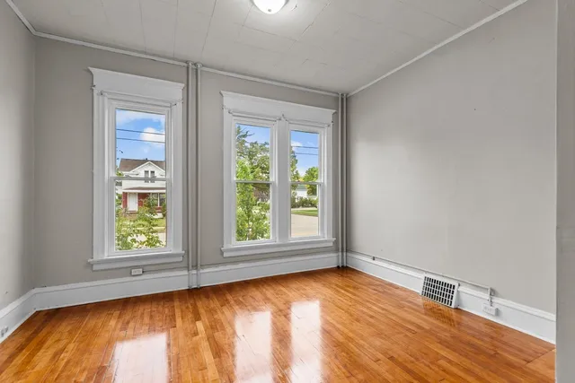 $299,900 | 691 Franklin Street, Oshkosh, WI 54901