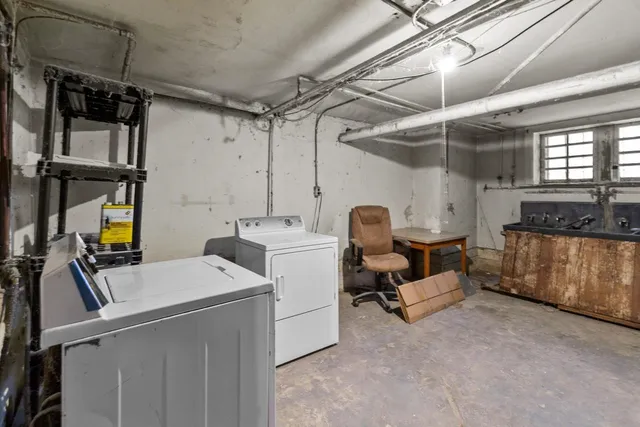 $299,900 | 691 Franklin Street, Oshkosh, WI 54901