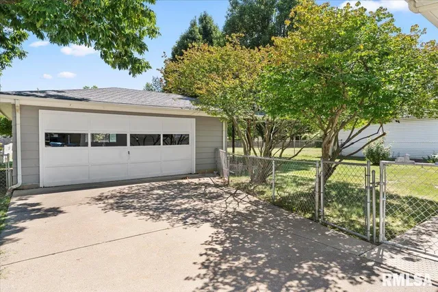 $178,500 | 22 Babiak Lane, Springfield, IL 62702