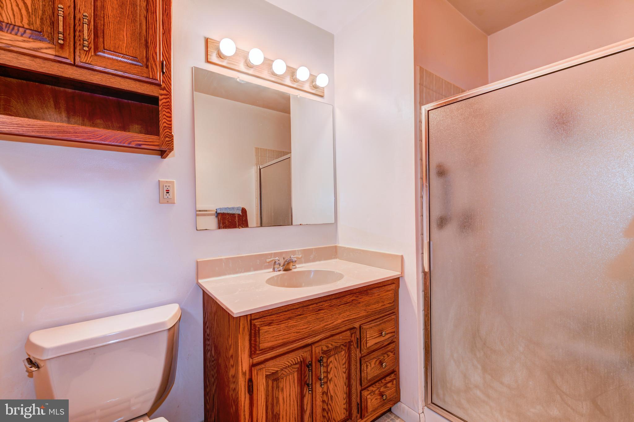 1209 Vilsmeier Road Lansdale, PA 19446 - Photo 25 of 36 Primary bathroom