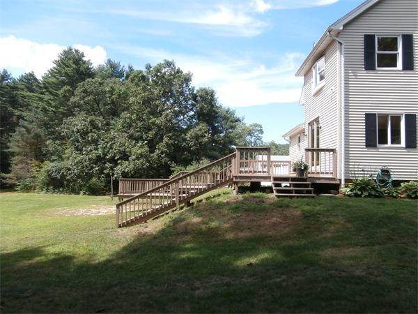 74 Church Street Ware, MA 01082 - Photo 5 of 21 Gallery Image 5