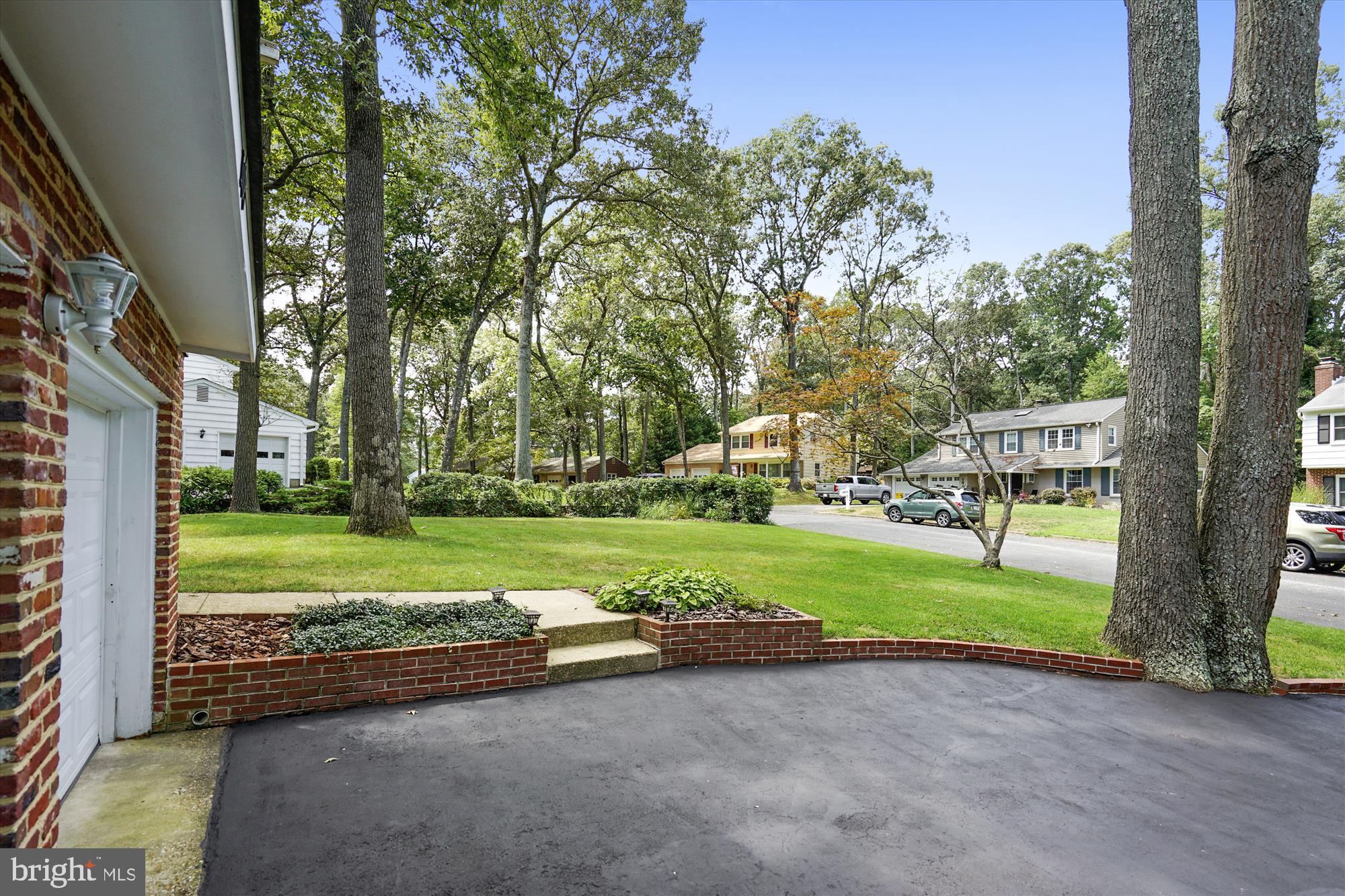 Well-manicured landscaping