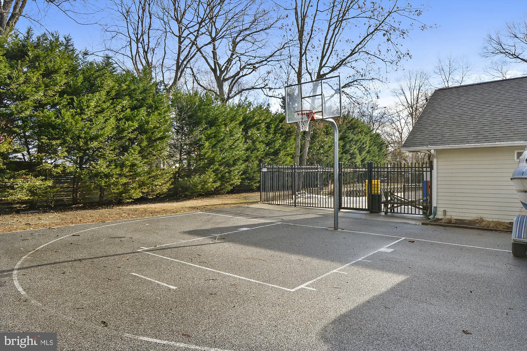 105 Stauffer Road Severna Park, MD 21146 - Photo 48 of 68 Community full basketball court