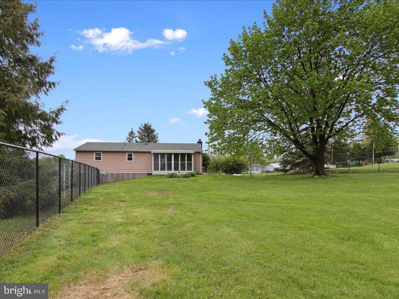 2410 Croll School Road York, PA 17403 - Photo 24 of 27 Gallery Image 24