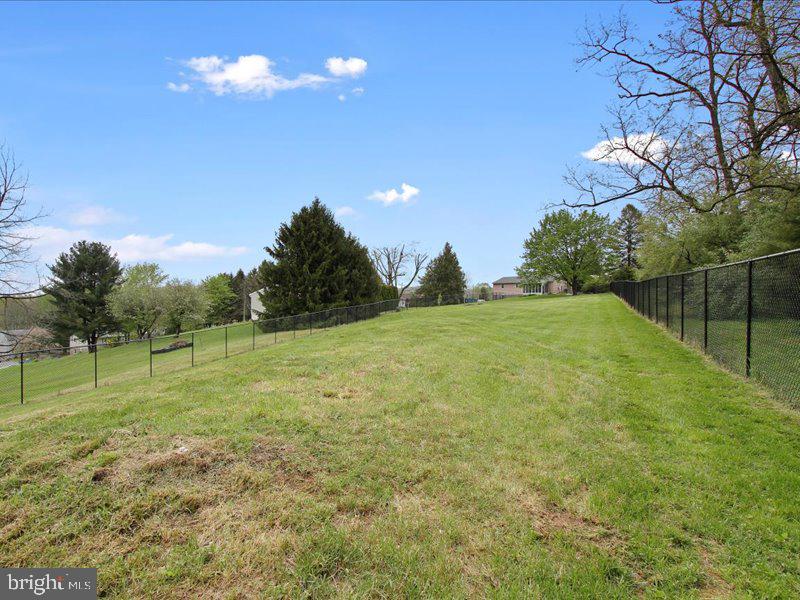 2410 Croll School Road York, PA 17403 - Photo 25 of 27 Gallery Image 25