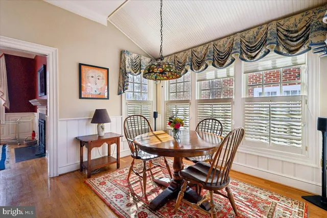 $1,395,000 | 9896 Palace Green Way, Vienna, VA 22181