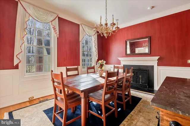 $1,395,000 | 9896 Palace Green Way, Vienna, VA 22181