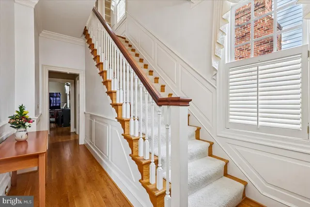 $1,395,000 | 9896 Palace Green Way, Vienna, VA 22181