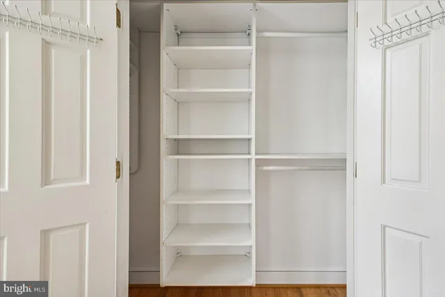 $1,395,000 | 9896 Palace Green Way, Vienna, VA 22181