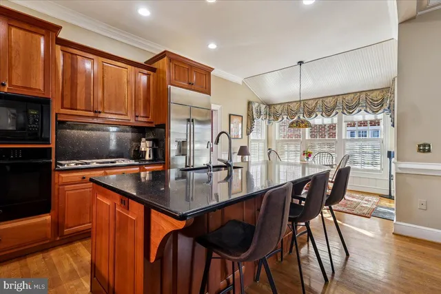 $1,395,000 | 9896 Palace Green Way, Vienna, VA 22181