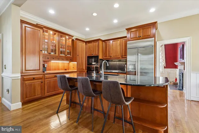 $1,395,000 | 9896 Palace Green Way, Vienna, VA 22181