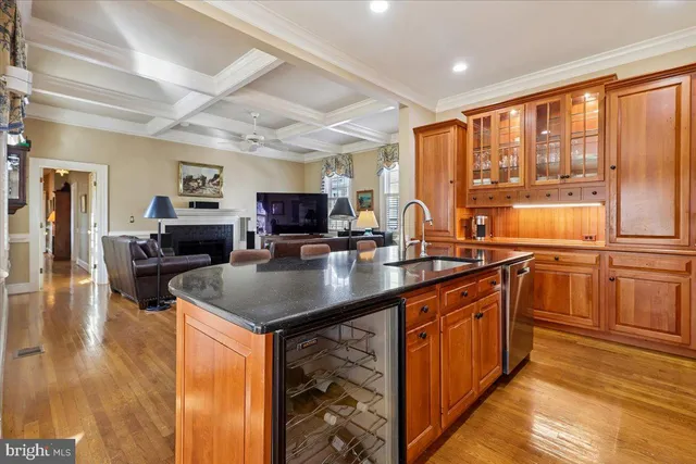 $1,395,000 | 9896 Palace Green Way, Vienna, VA 22181