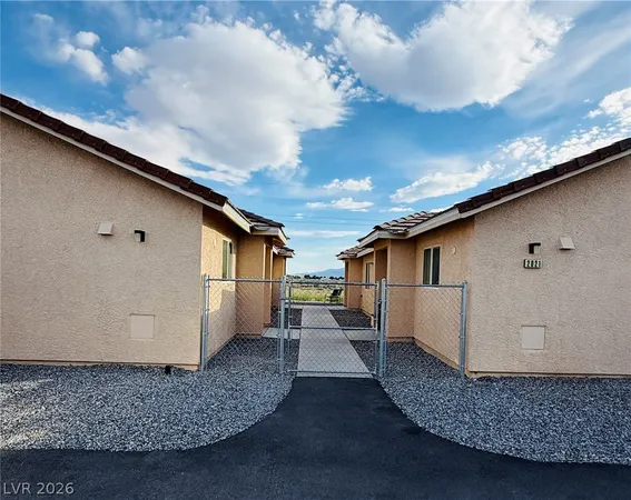 $1,250 | 2021 East Ambush Street, Unit 4, Pahrump, NV 89048