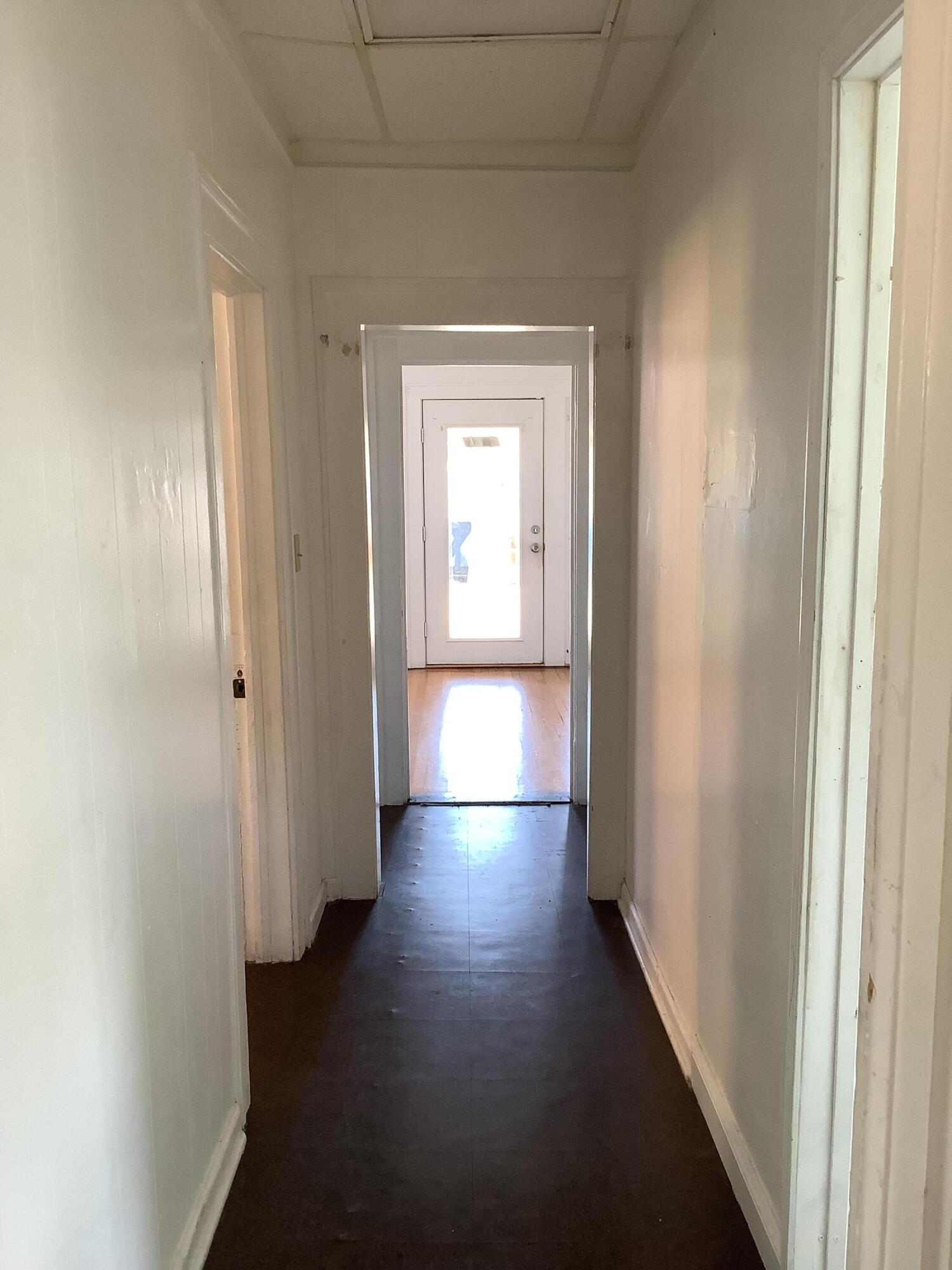 3412 Williamson Road Roanoke, VA 24012 - Photo 22 of 29 IMG_1395