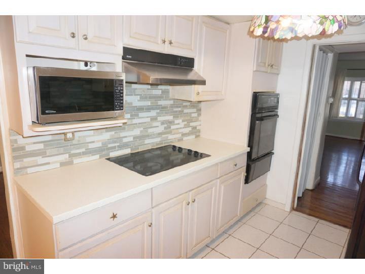 3703 West Country Club Road Philadelphia, PA 19131 - Photo 3 of 22 Kitchen