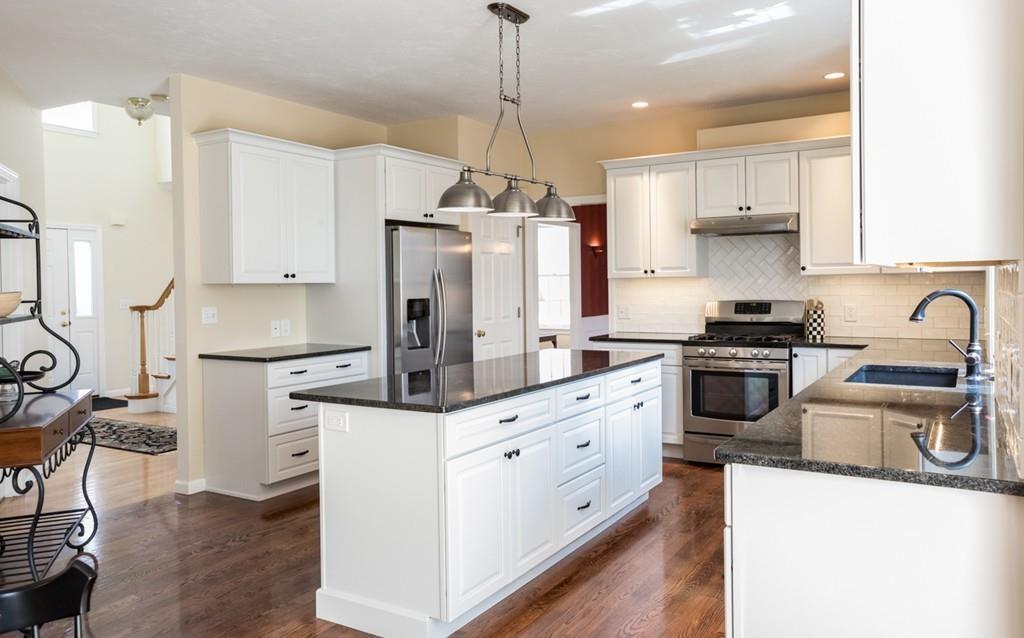 34 O'Brien Road Marlborough, MA 01752 - Photo 5 of 23 Gallery Image 5
