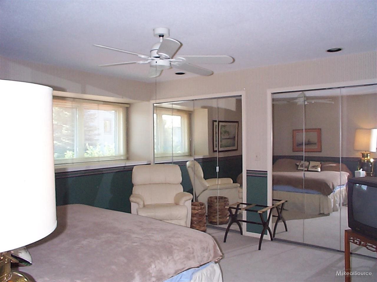 1715 River Road, Unit 48 St. Clair, MI 48079 - Photo 18 of 30 31158130-17.JPG
