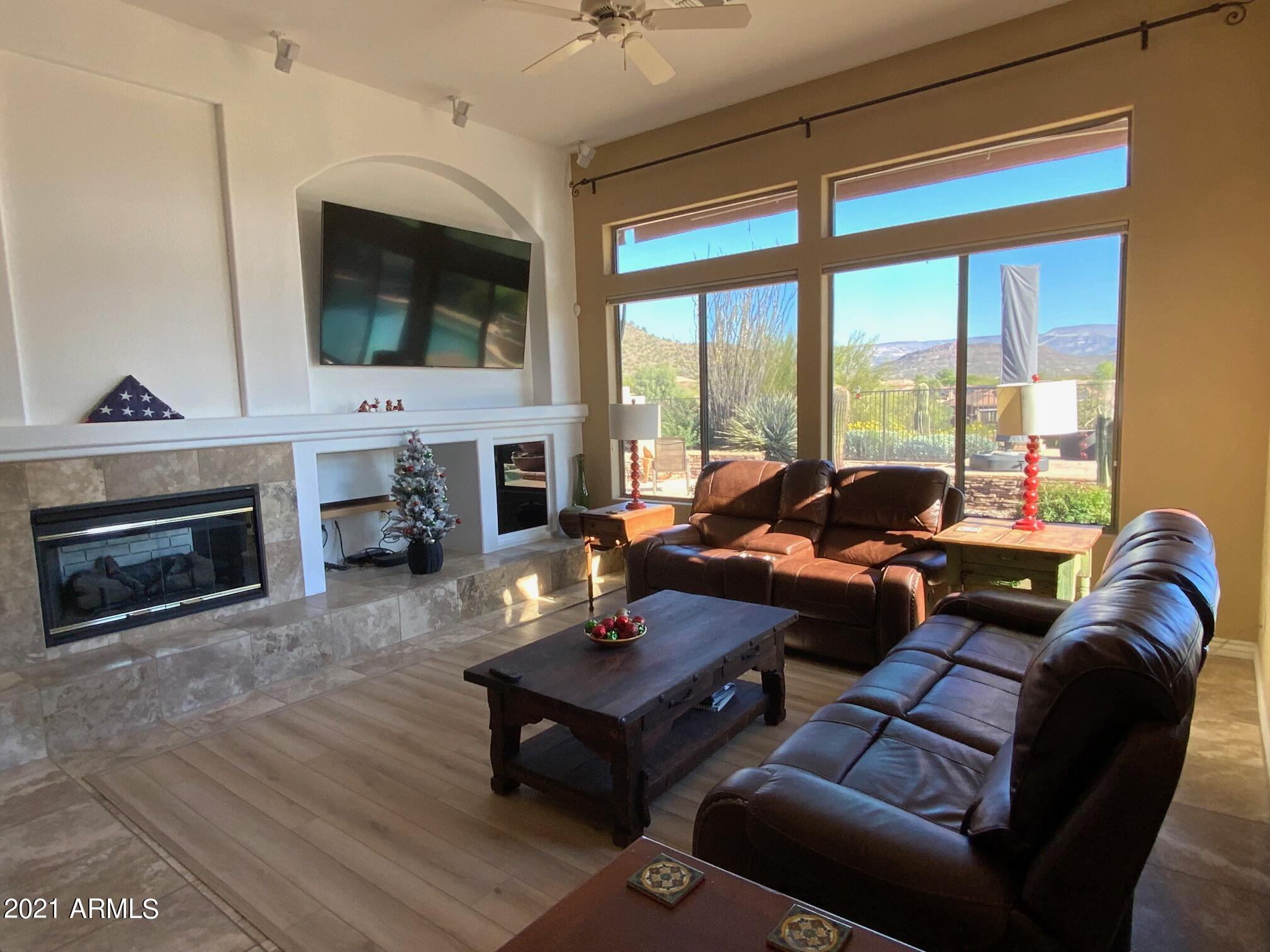 41609 North Signal Hill Court Anthem, AZ 85086 - Photo 15 of 72 41609 N Signal Hill Ct