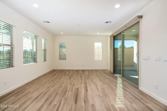 $2,595 | 4015 South Pecan Drive, Chandler, AZ 85248