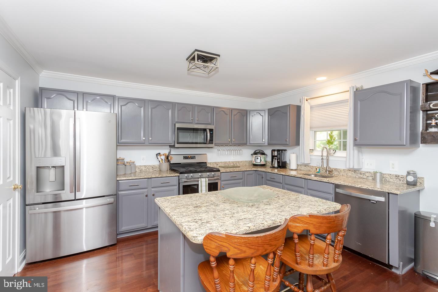 211 Flinthill Road Bridgeport, PA 19405 - Photo 4 of 26 Gallery Image 4