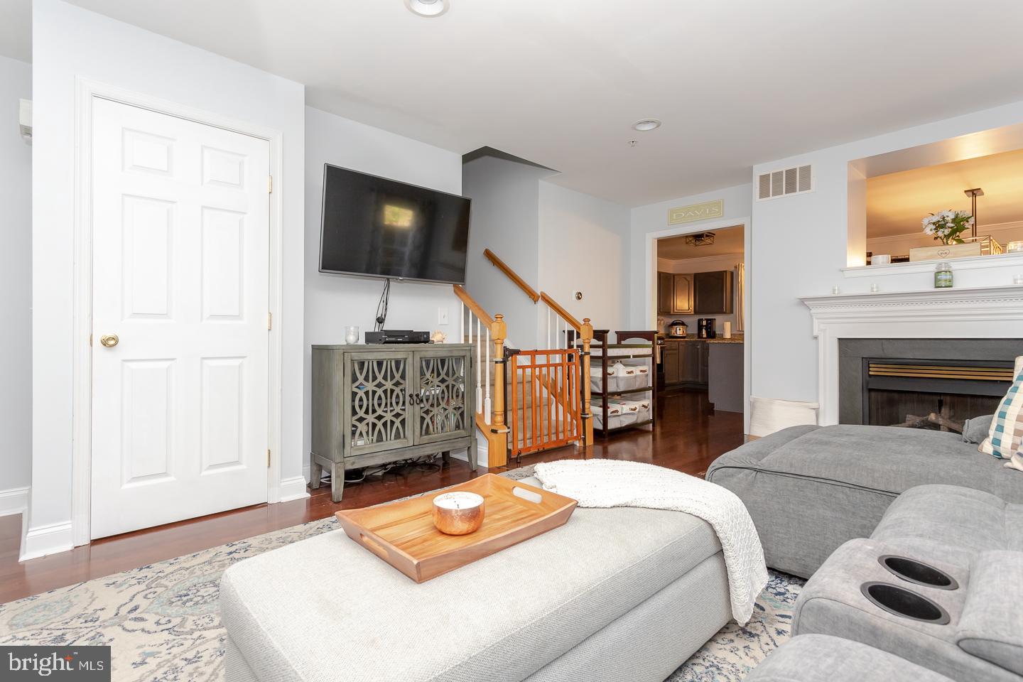 211 Flinthill Road Bridgeport, PA 19405 - Photo 9 of 26 Gallery Image 9