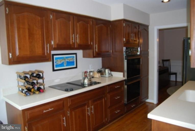 2681 Marcey Road Arlington, VA 22207 - Photo 27 of 27 Kitchen