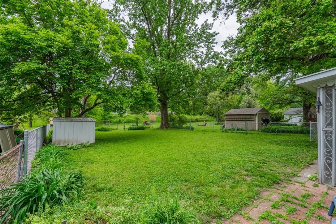 2255 West Forest Avenue Decatur, IL 62522 - Photo 24 of 30