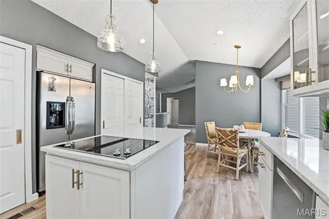 $450,000 | Undisclosed Address, Ballwin, MO 63011