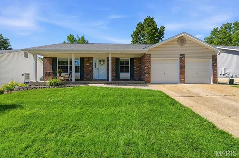 $450,000 | Undisclosed Address, Ballwin, MO 63011