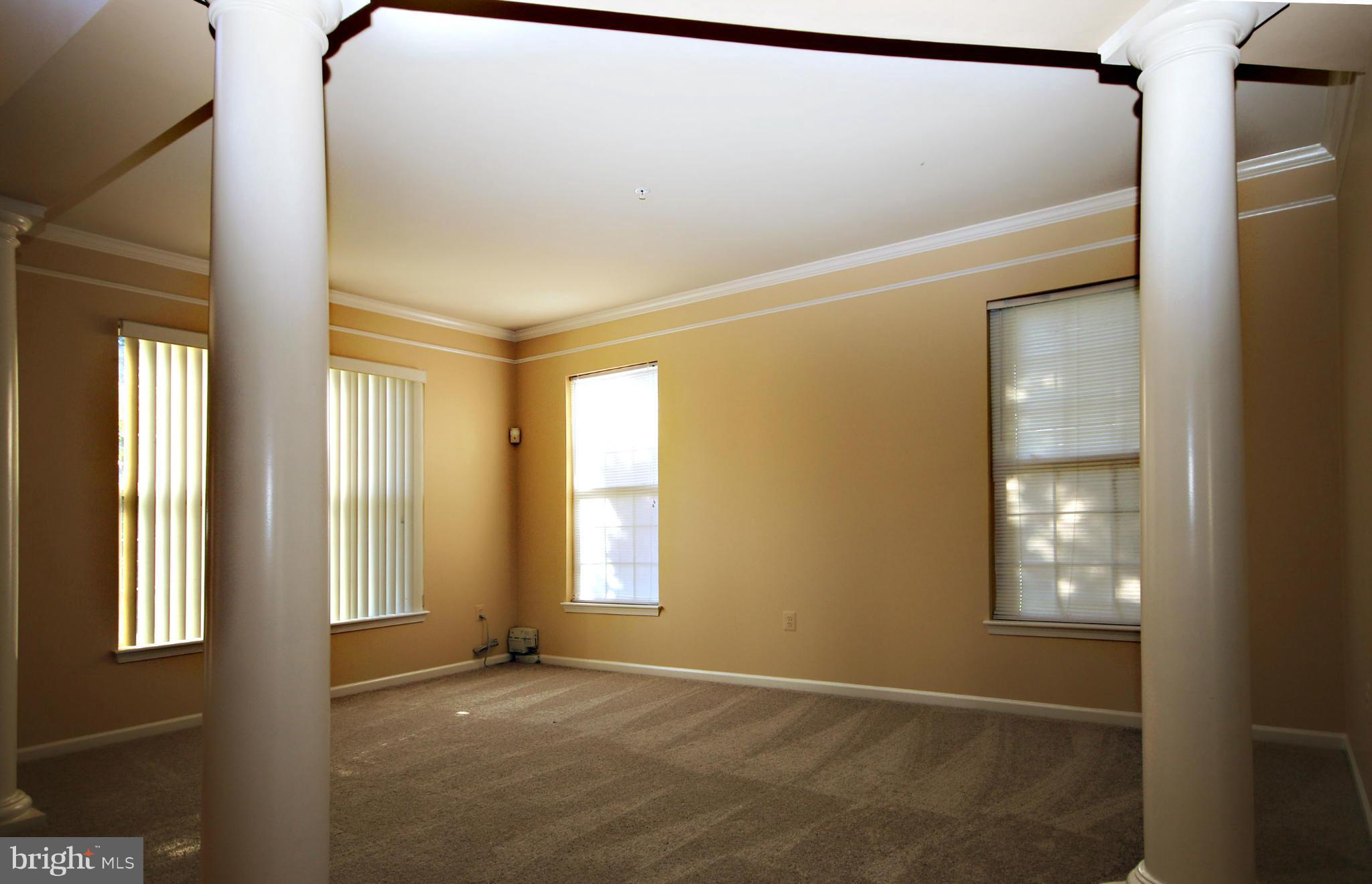 1209 Daventry Court Bowie, MD 20721 - Photo 3 of 29 Living Room