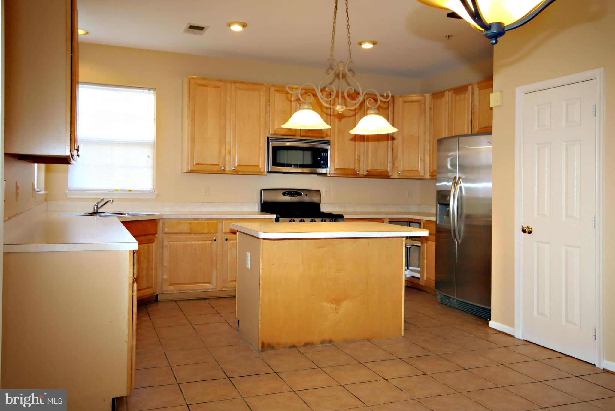 1209 Daventry Court Bowie, MD 20721 - Photo 9 of 29 Kitchen