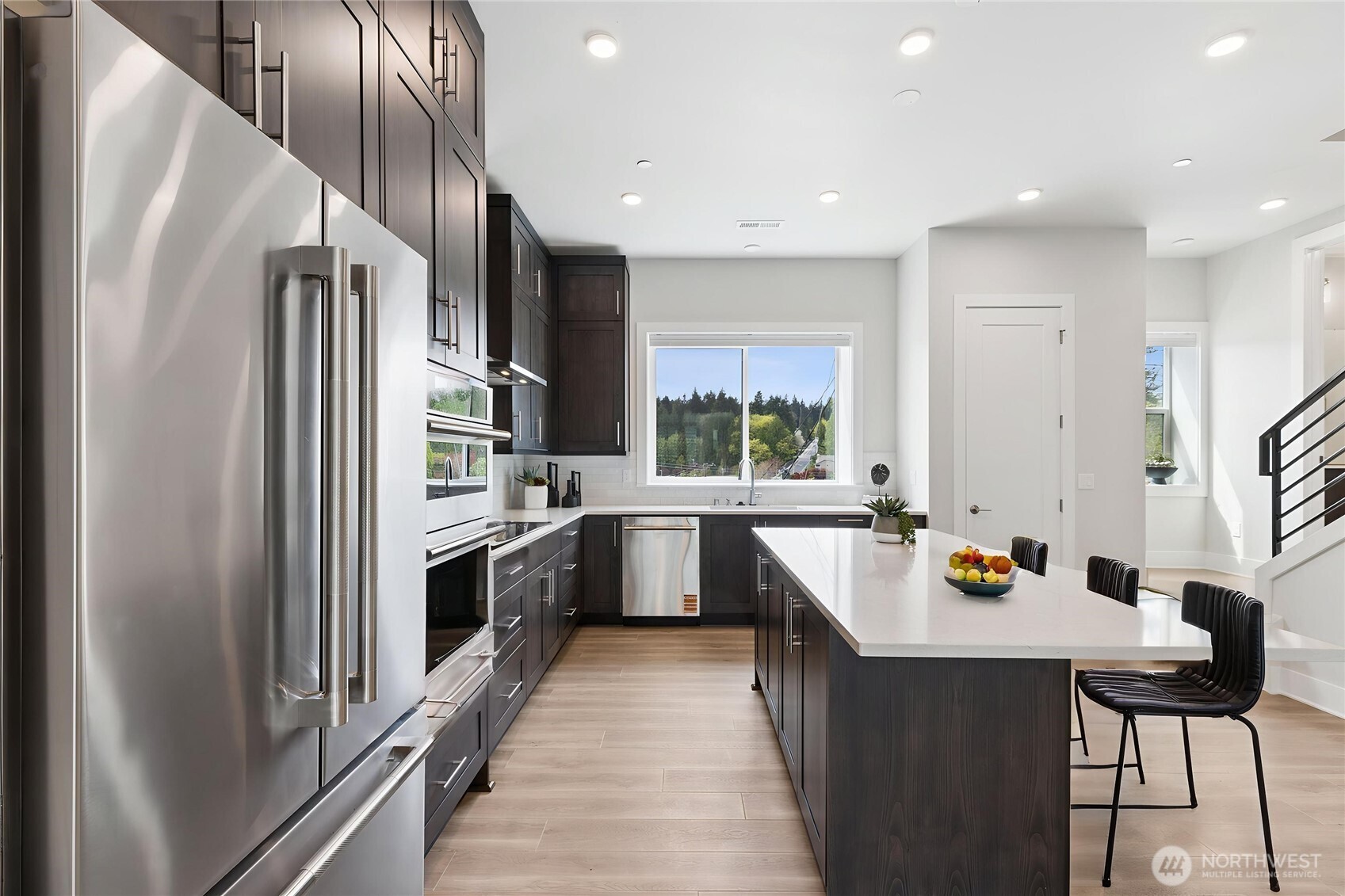 18809 99th Place Northeast, Unit B Bothell, WA 98011 - Photo 6 of 34