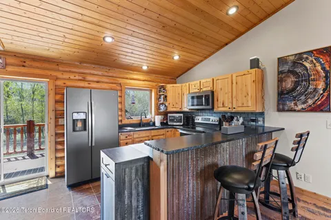 $675,000 | 785 Highway 33, Tetonia, ID 83452