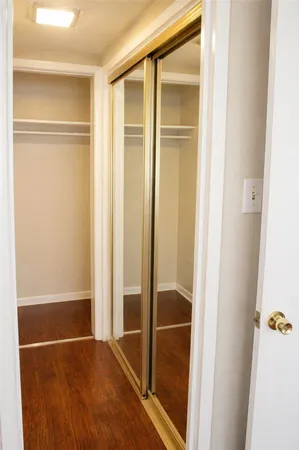 $1,275 | 1800 Lavaca Street, Unit 203, Austin, TX 78701