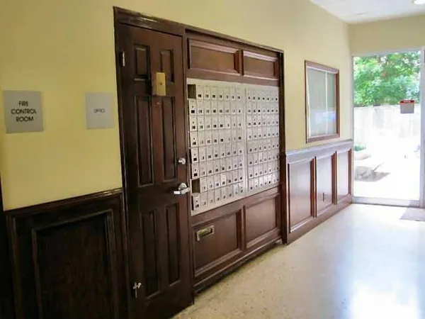 $1,275 | 1800 Lavaca Street, Unit 203, Austin, TX 78701