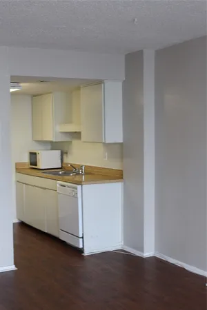 $1,495 | 1800 Lavaca Street, Unit 203, Austin, TX 78701
