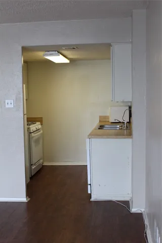 $1,495 | 1800 Lavaca Street, Unit 203, Austin, TX 78701