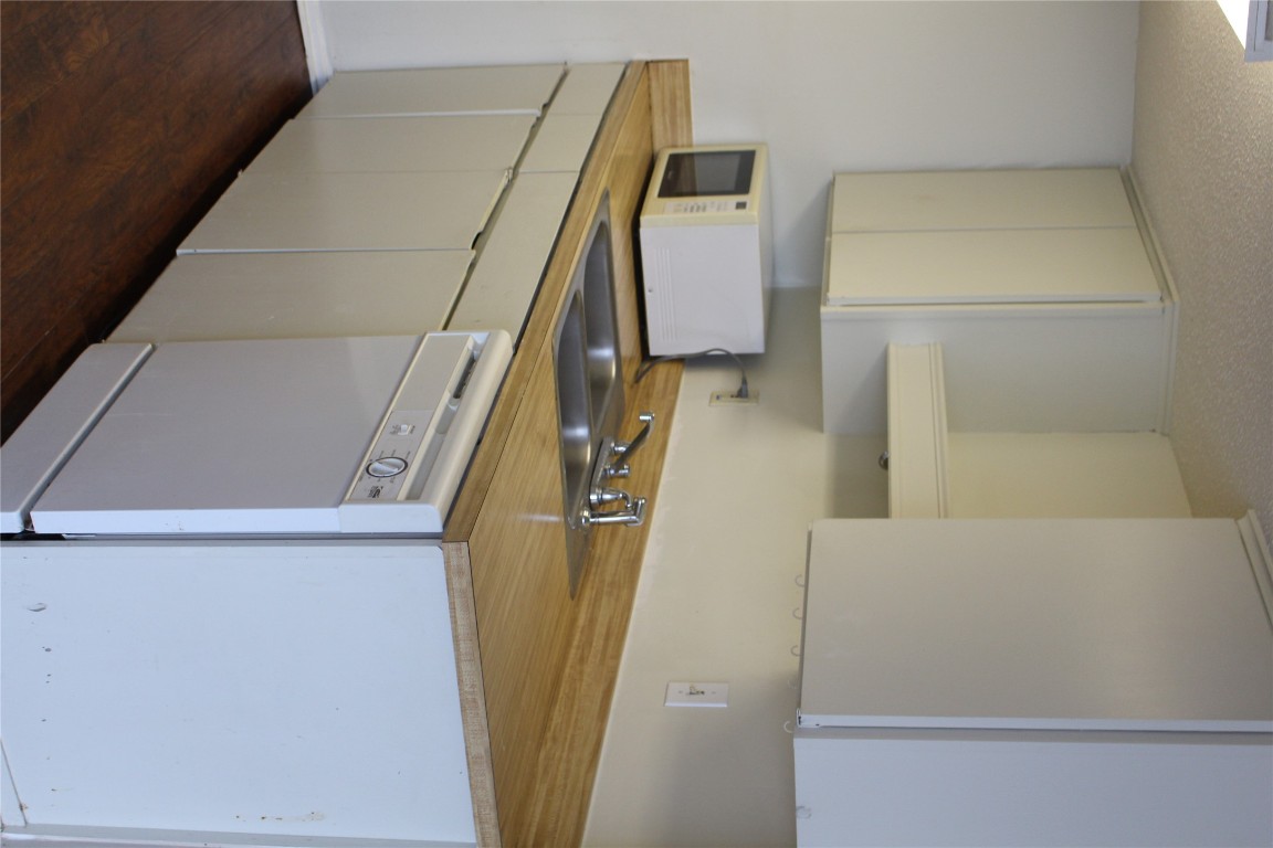 1800 Lavaca Street, Unit 203 Austin, TX 78701 - Photo 5 of 23