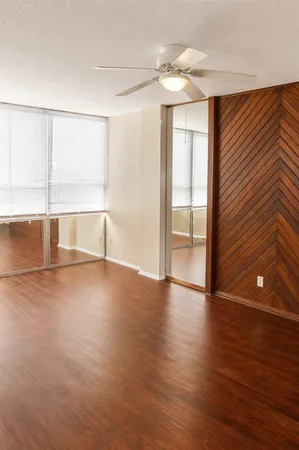 $1,275 | 1800 Lavaca Street, Unit 203, Austin, TX 78701
