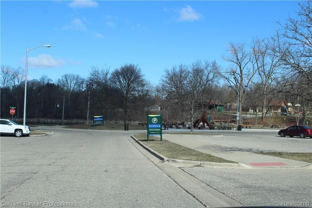 450 Miller Avenue Rochester, MI 48307 - Photo 37 of 38 37.JPG