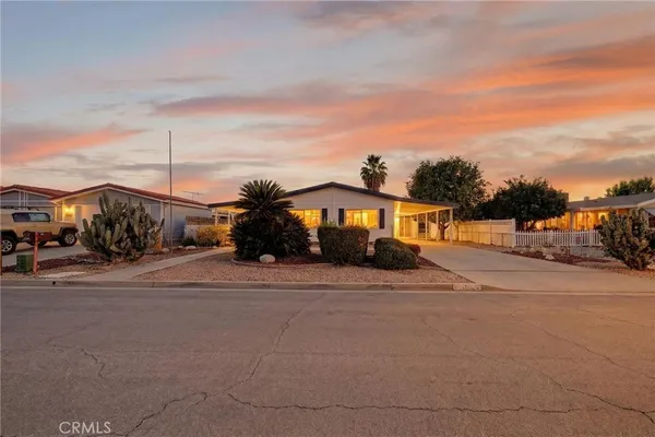 $300,000 | 25139 West Posey Drive, Hemet, CA 92544
