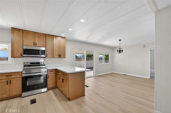 $300,000 | 25139 West Posey Drive, Hemet, CA 92544