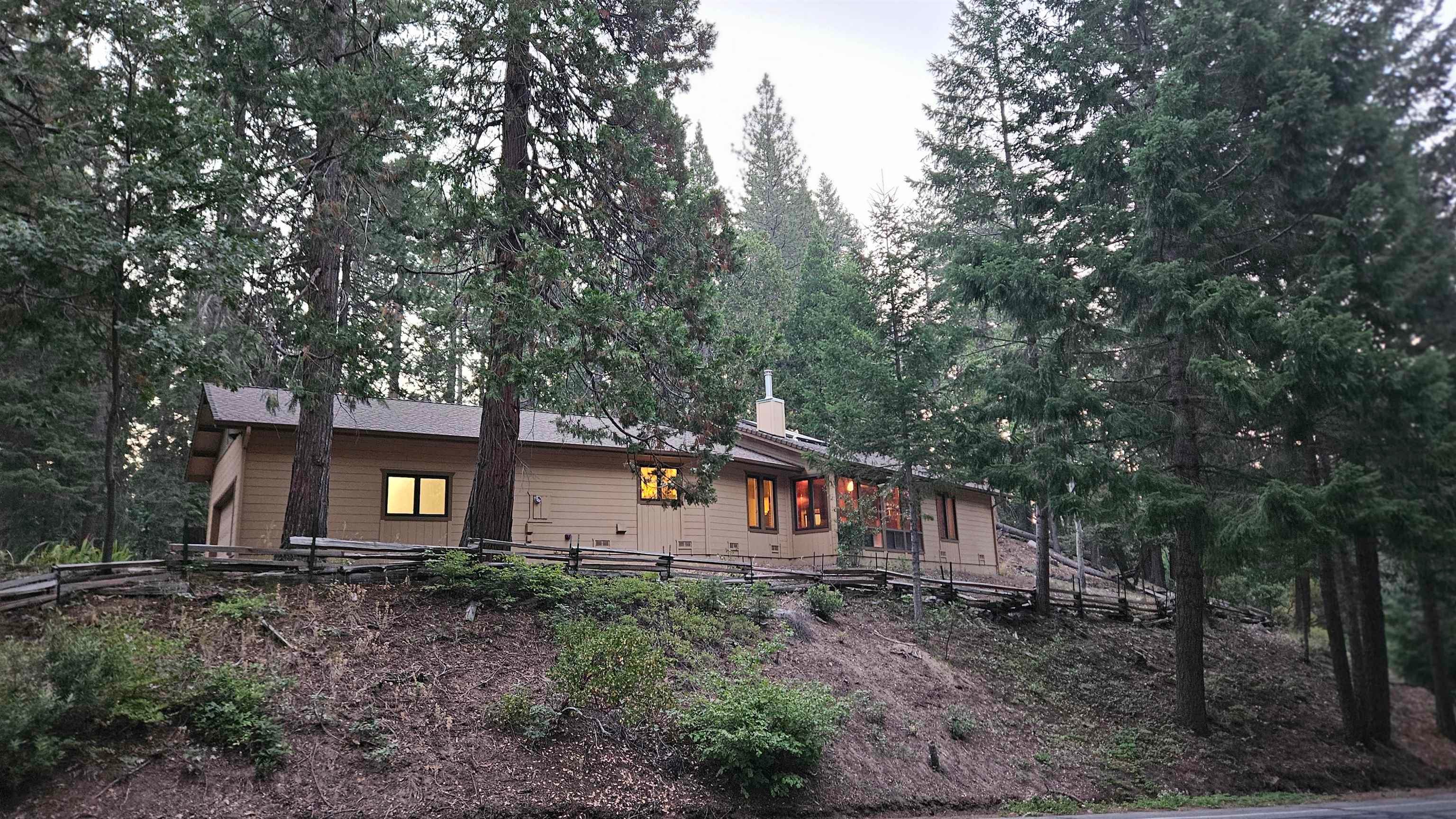 1025 Audubon Road Mount Shasta, CA 96067 - Photo 1 of 20 Gallery Image 1