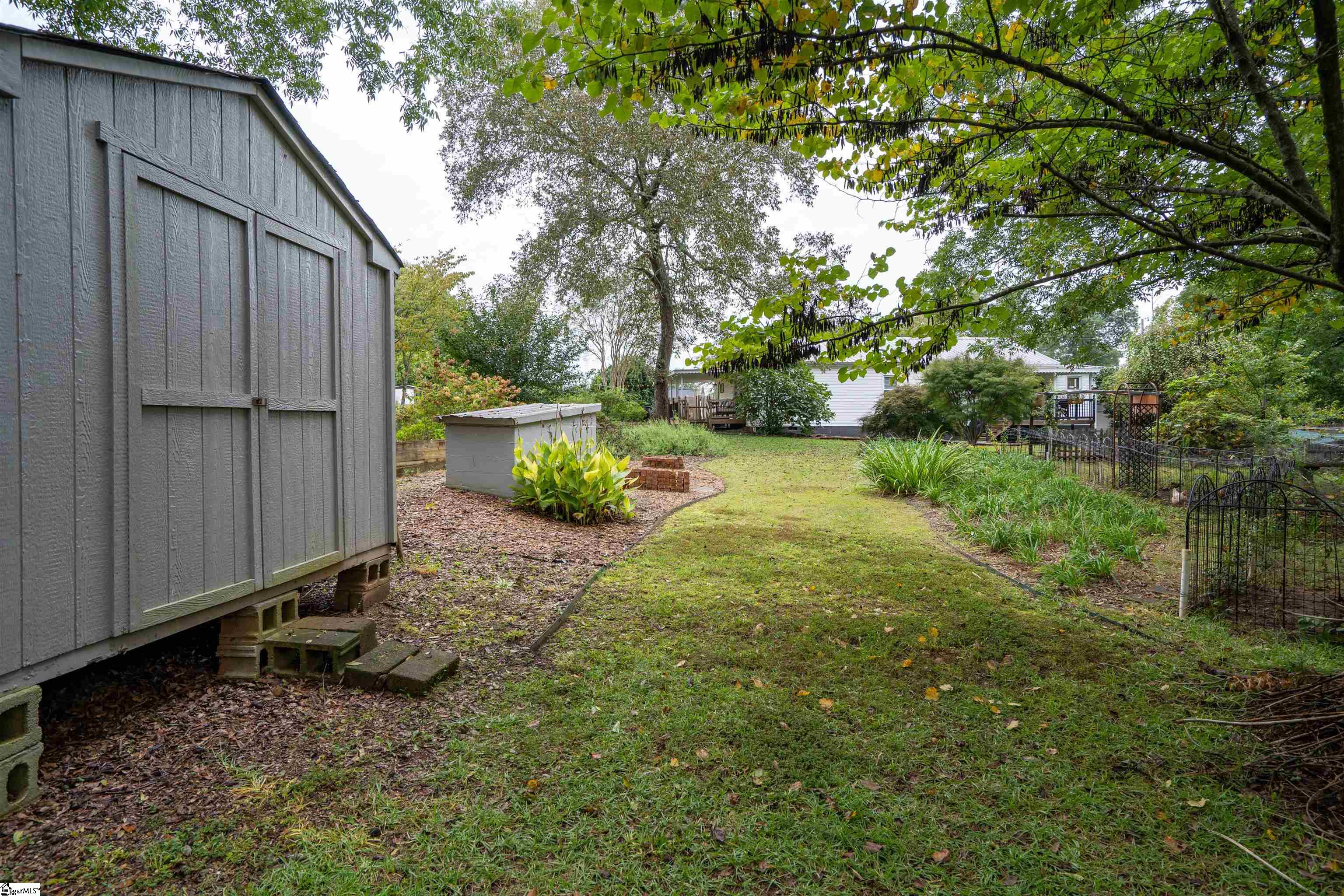 433 State Rd S-39-127 Liberty, SC 29657 - Photo 33 of 36