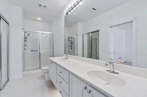 $550,000 | 3 Oakland Court, Tequesta, FL 33469