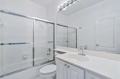 $550,000 | 3 Oakland Court, Tequesta, FL 33469