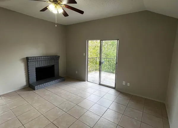 $1,250 | 12118 West Bellfort Avenue, Unit C, Houston, TX 77477