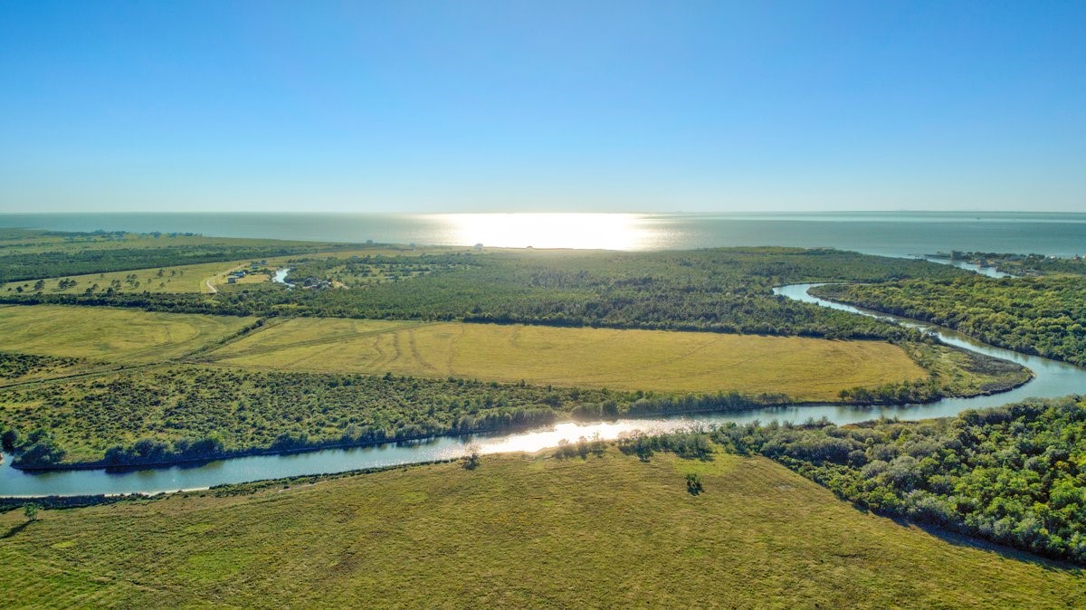 Tbd Tbd Gau Rd/bayou Avenue Anahuac, TX 77514 - Photo 4 of 12