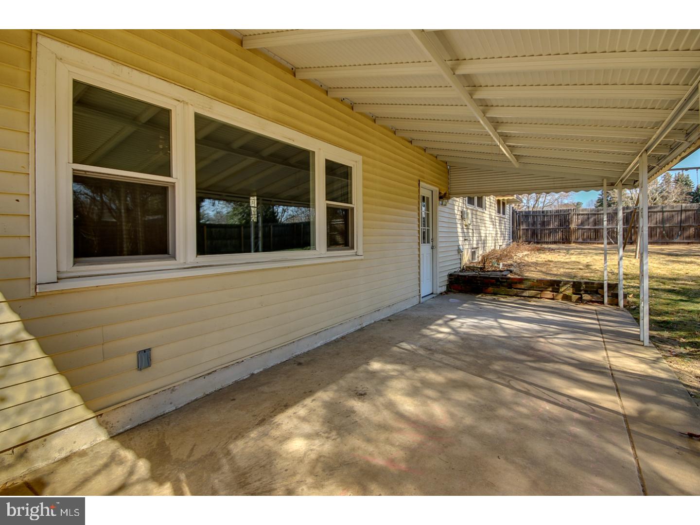 657 Beatty Road Springfield, PA 19064 - Photo 17 of 18 Patio