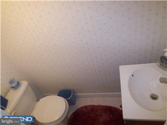 3327 Fairdale Road Philadelphia, PA 19154 - Photo 5 of 12